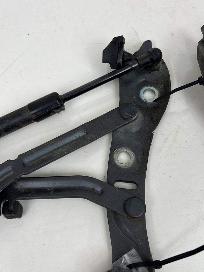2004-2007 Volvo S60R S60 Sedan Rear Trunk Deck Lid Hinge Pair OEM #5814EM