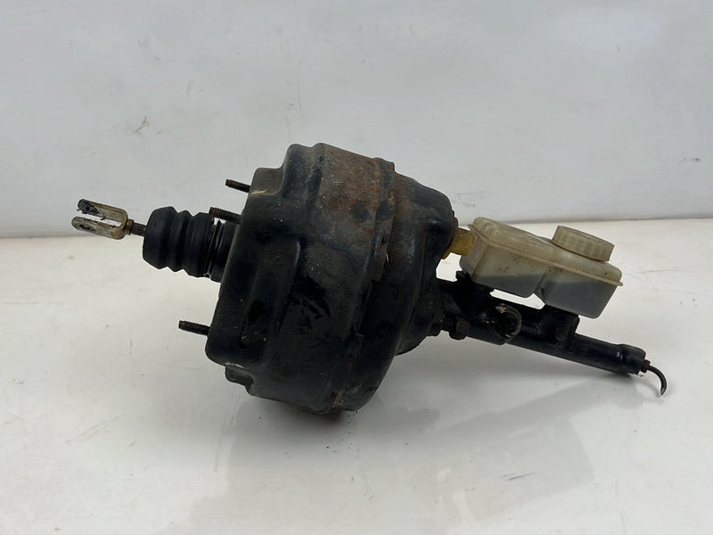 1975-1980 Volvo 244 Brake Booster Master Cylinder OEM