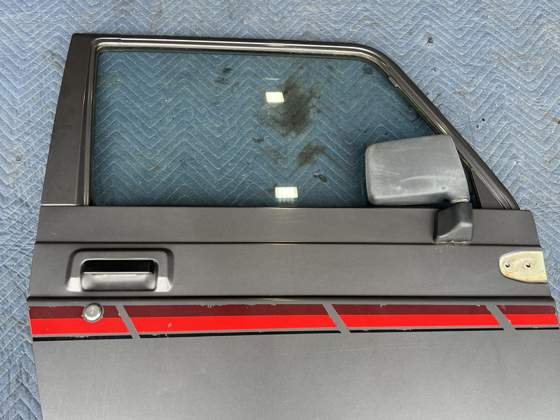 1985-1988 Suzuki Samurai Front Passenger Right Door Assembly Gray OEM #6728EM