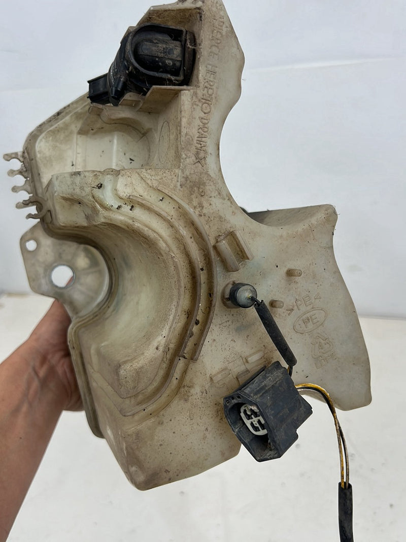 2004-2007 Volvo S60R V70R Windshield Washer Fluid Reservoir Tank Jug OEM #5780EM