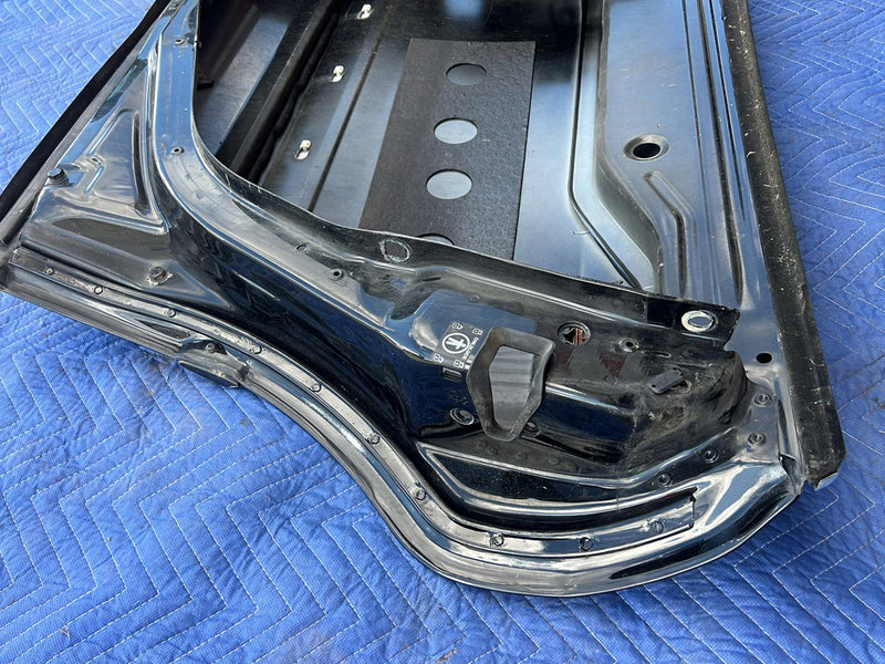 1996-2003 Audi S8 D2 A8 Rear Passenger RH Door Shell Brilliant Black OEM #6425EM