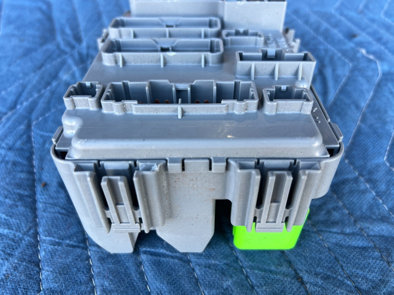 1998-2002 Honda OEM Multi Plex Control Fuse Box 00769 980709 #1998CN
