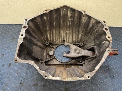 1963-1970 Muncie Bell Housing 3858403 10.5" 153T Chevelle Corvette Camaro