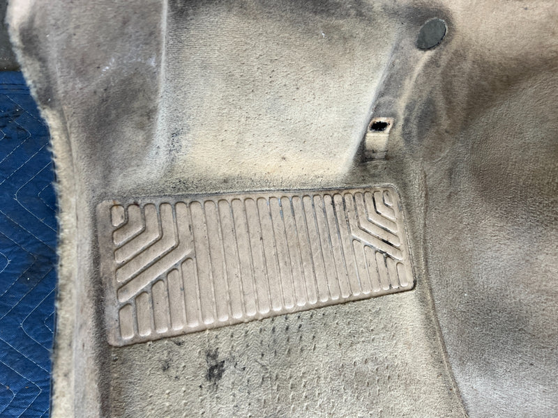 1998-2003 Mercedes W210 E320 Wagon Molded Carpet Full Set Tan OEM #4738EM