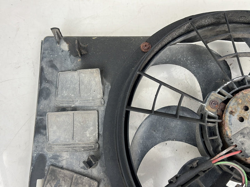 1993-1997 Volvo 850 Engine Cooling Fan & Shroud Turbo 5 Cyl 2.3L OEM