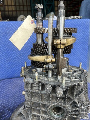 1972 Porsche 915 Transmission 5 Speed 915/02 7327434 6 Cylinder Cars OEM #3614E