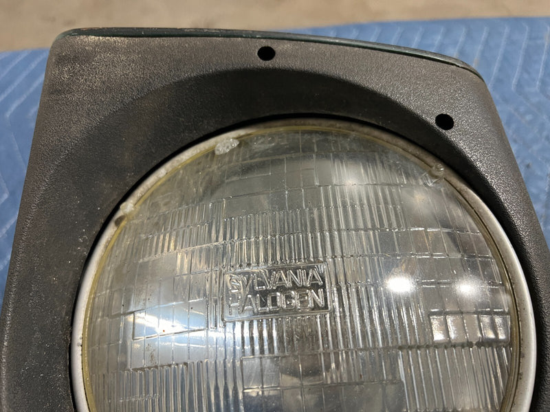 1983-1985 Porsche 944 Front Driver Left LH Headlight Lamp Assembly OEM #2482EM