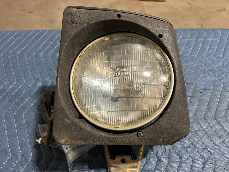 1983-1985 Porsche 944 Front Driver Left LH Headlight Lamp Assembly OEM #2482EM