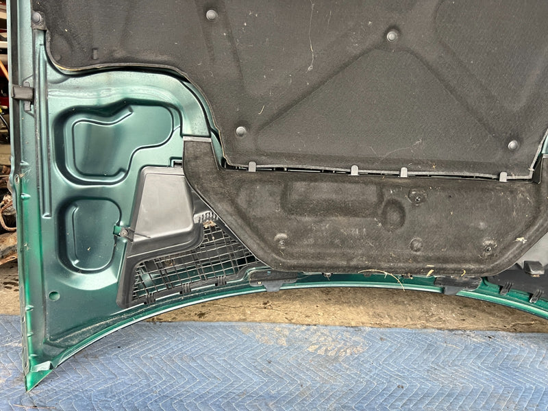1998-2003 Mercedes W210 E320 Hood Panel Engine Bonnet w/ Grille Green OE #4741EM
