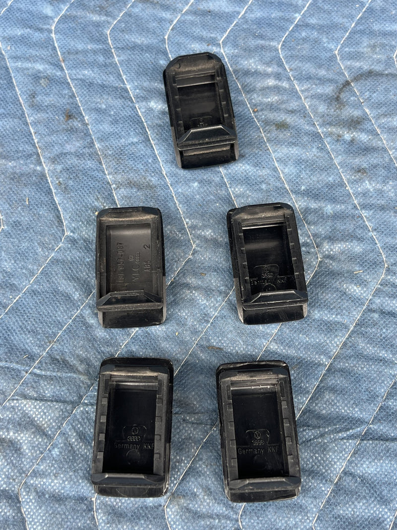 47084956