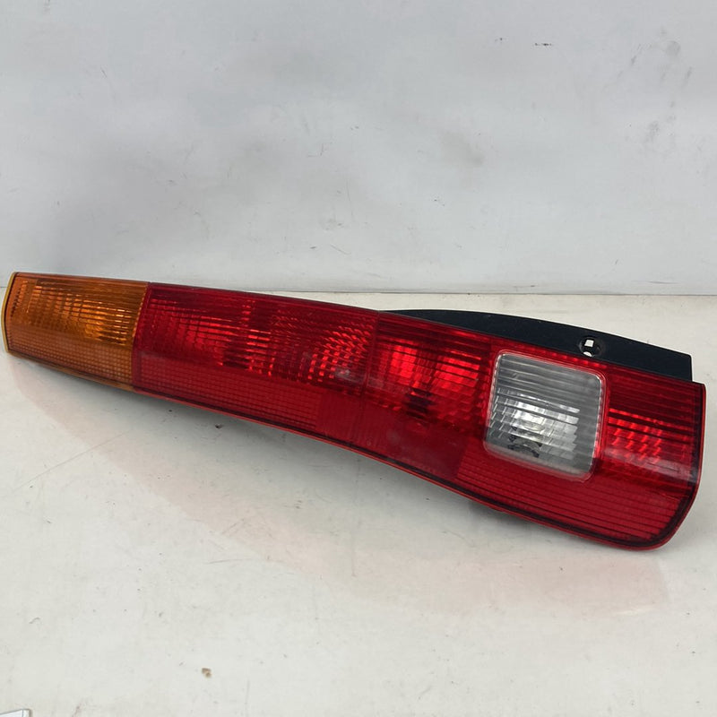 2002-2004 Honda CR-V RD2 Tail Light Left 3355A-SCA-A000 OEM #5100M