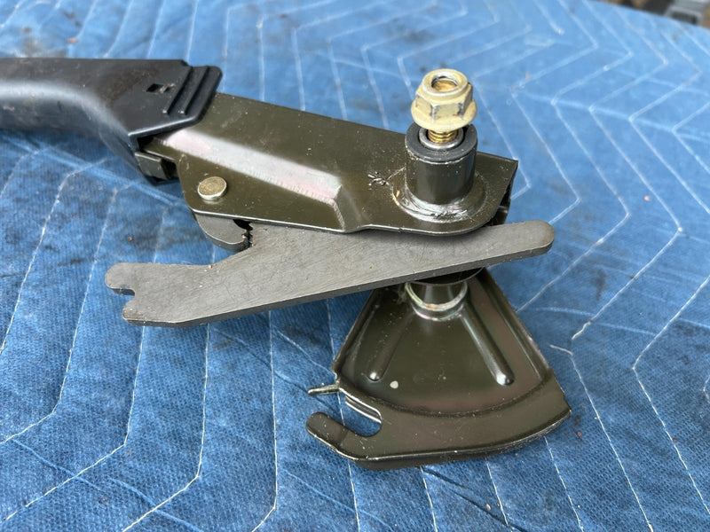 1989-1995 Volvo 740 940 Sedan Parking Brake Lever Assembly OEM #3706EM