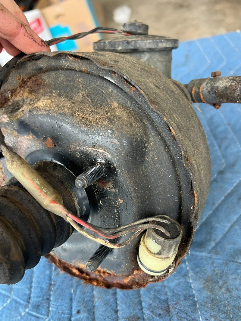 1985-1988 Suzuki Samurai SJ413 Brake Hydraulic Booster OEM #2329CN