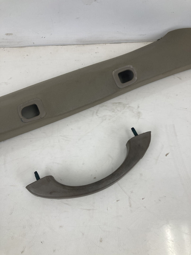 1995-1998 Chevrolet Silverado 2500 GMT400 A Pillar Trim 15707257 15952949 OEM
