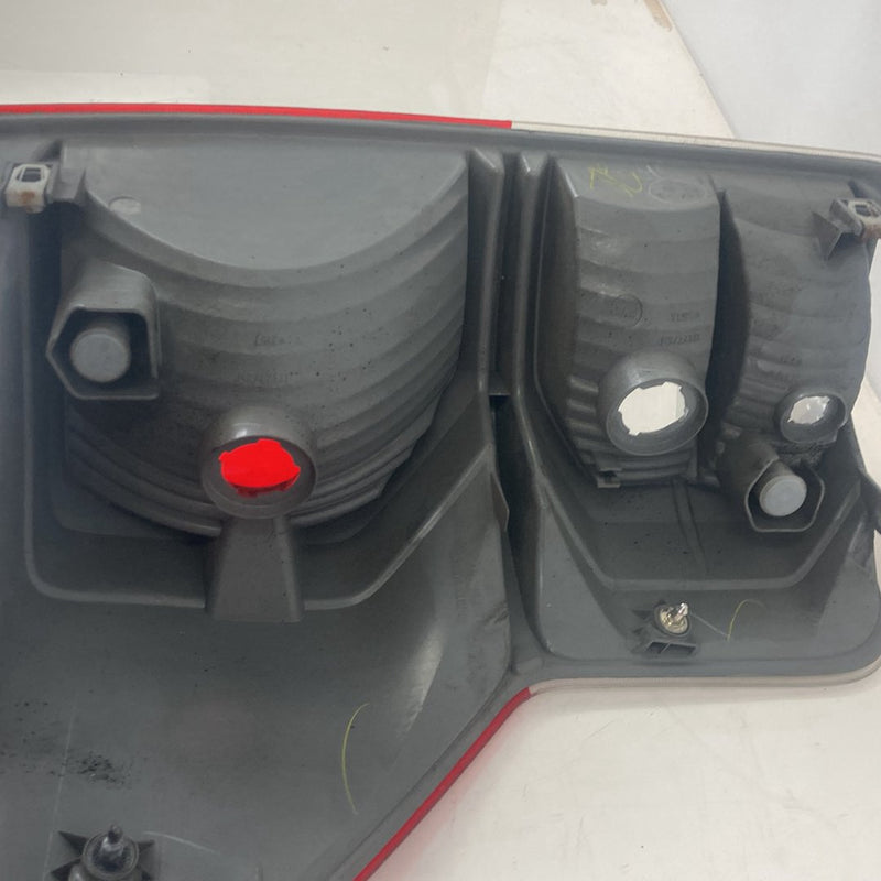2007-2013 Toyota Tundra K50 Tail Light Pair 81560-0C090 81550-0C090 OEM #5310M