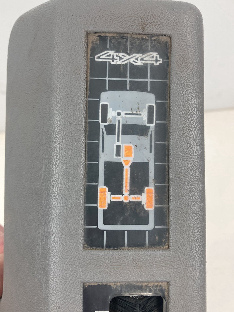 1996 Chevrolet Silverado GMT800 - Shifter Surround Trim PN: 15567623