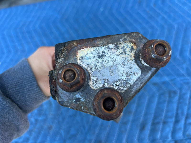 1986-1993 Volvo 240 244 Sedan Engine Motor Mount Bracket Support Set OEM #4273EM