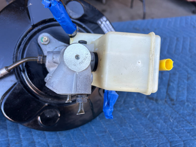 2000-2005 BMW 330xi 325xi E46 Brake Booster & Master Cylinder OEM #4828EM