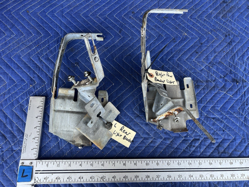 1980-1985 Cadillac Seville Rear Light Bracket Left Right Lamp GM OEM #3407M