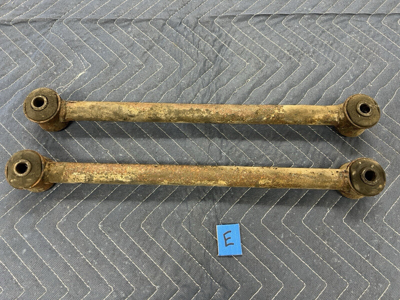 1975-1993 Volvo 240 244 245 Rear Torque Rod Pair Left & Right Solid Axle #3906E