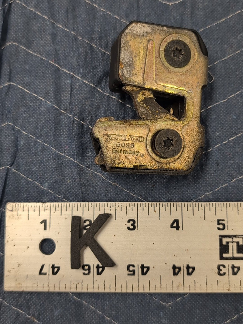 1992-1995 Volvo 940 945 740 Front Driver Left Door Striker Plate OEM #6414EM