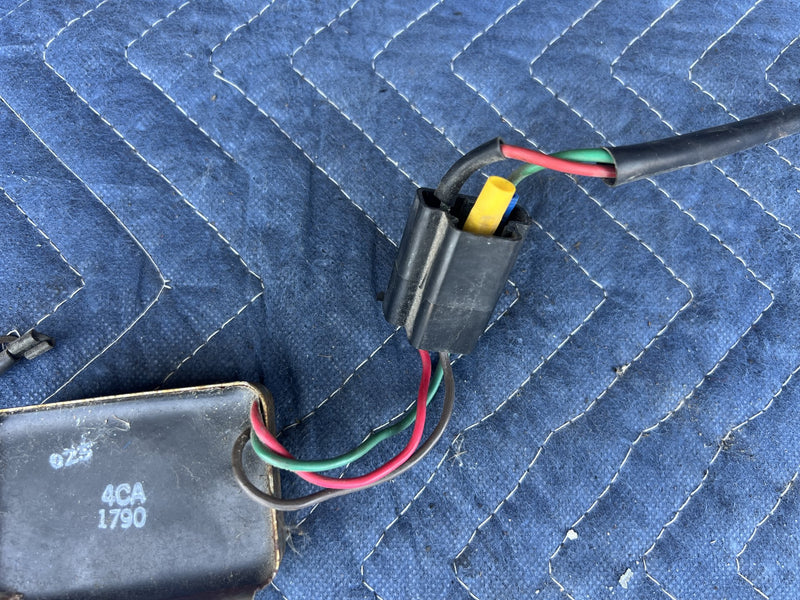 1973 Volvo 140 142 - Headlight Relay