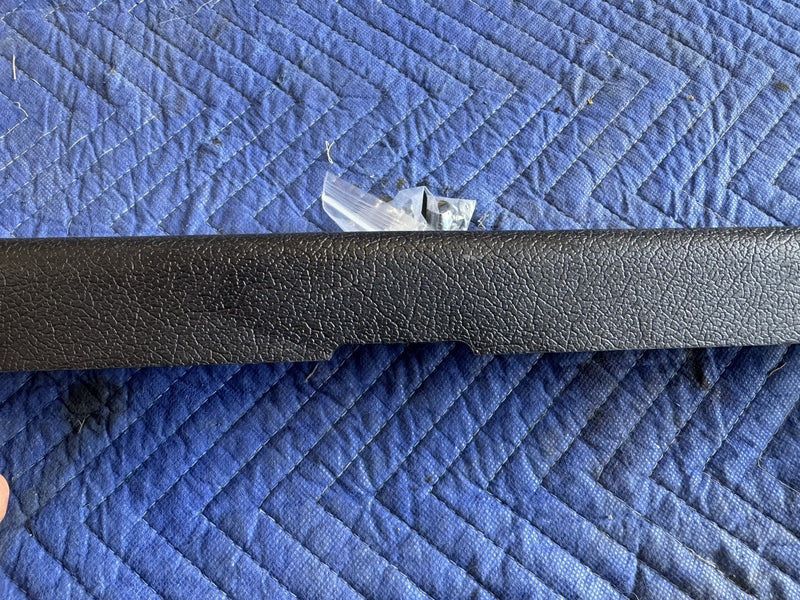 1986-1993 Volvo 240 244 Sedan Trunk Sill Scuff Panel Trim 1312694 #4868E