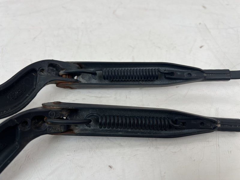 1998-2000 Volvo S70 V70 XC Front Right Left Windshield Wiper Arm Pair OE #6860EM