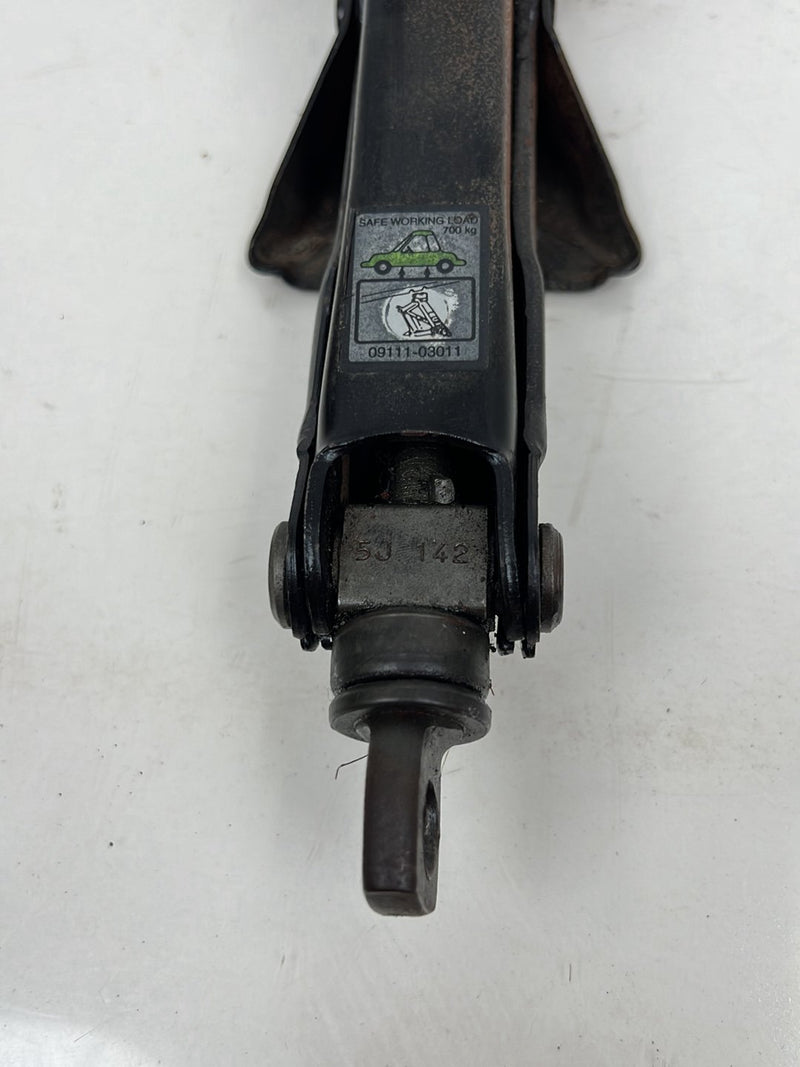1993-1997 Volvo 850 Emergency Spare Tire Change Scissor Jack OEM