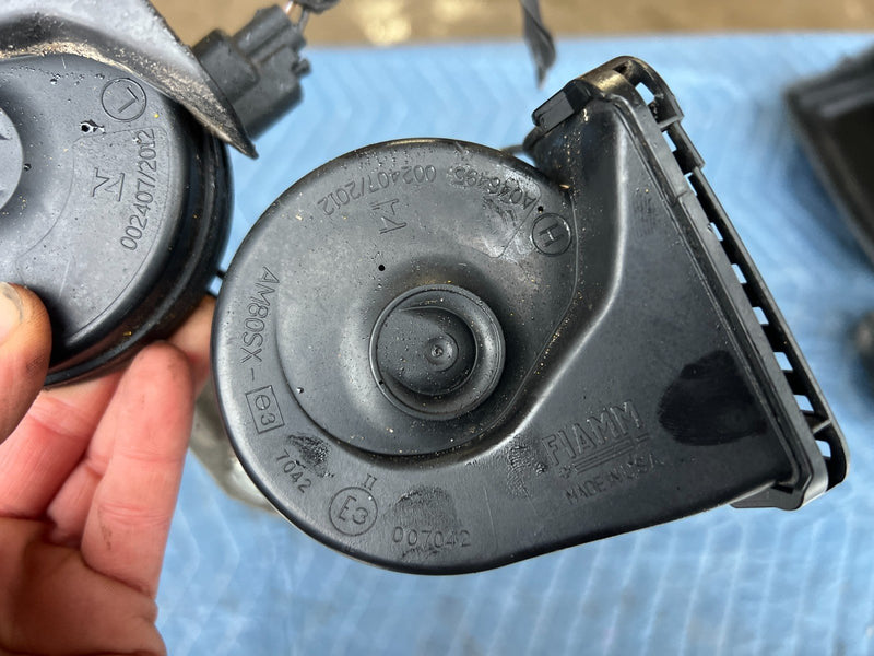 2012-2015 Chevy Cruze Alarm Horn Signal High & Low Tone Pair OEM #2184CN