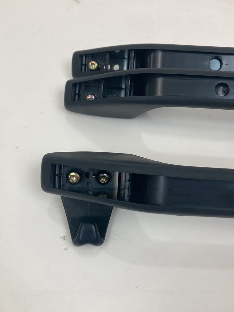 1992 Volvo 940 944 - Grab Handle Set PN: 3527604