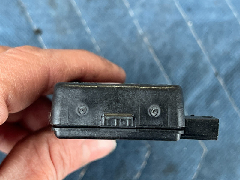 2012-2015 Chevy Cruze Keyless Entry Control Module 13503205 OEM #2180CN