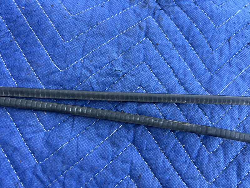 1967-1974 Volvo 140 142 Front Fender Upper Seam Seal Pair OEM #4959EM