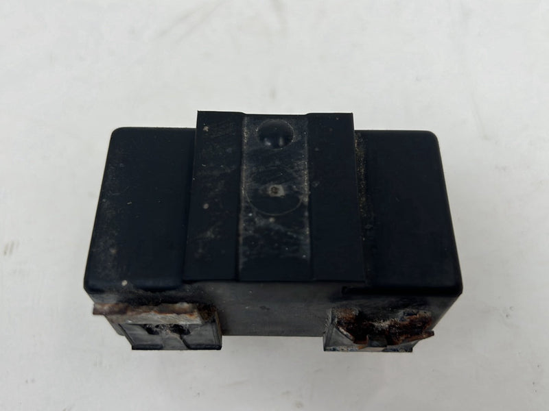 1990-1992 Volvo 740 745 940 Cooling Fan Relay 3523872 OEM #5898EM