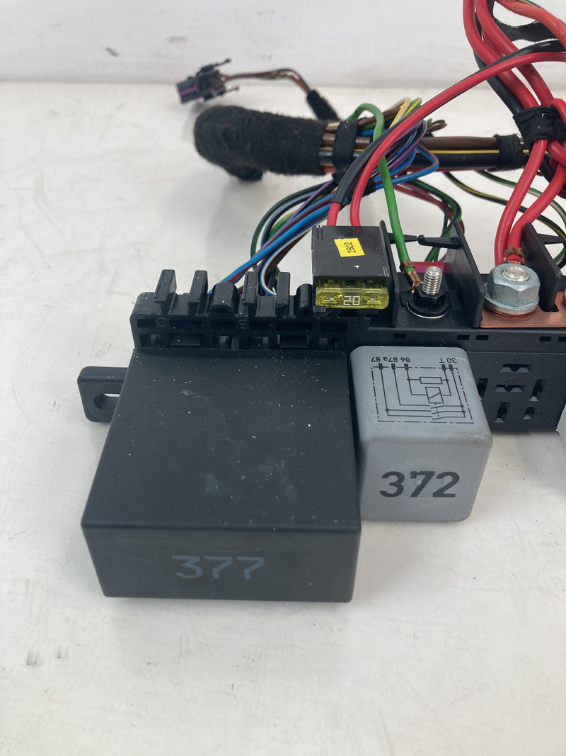 2001-2005 Volkswagen Passat Fuse Relay Bracket #5529M