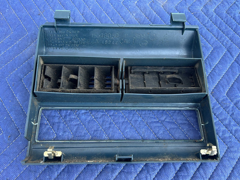 1988-1994 Chevrolet Silverado Center Dash Air Vent Radio Bezel Blue OEM #5501EM