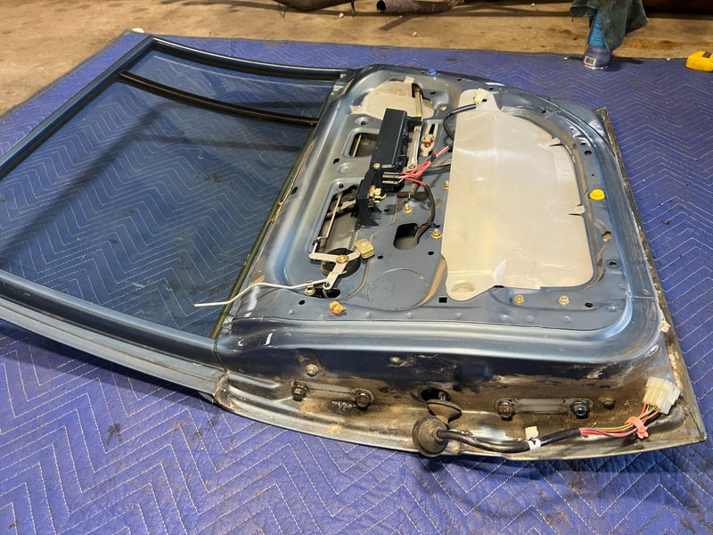 1984-1989 Volvo 740 760 Sedan Blue Metallic Rear Passenger Right Door OE #1562EM