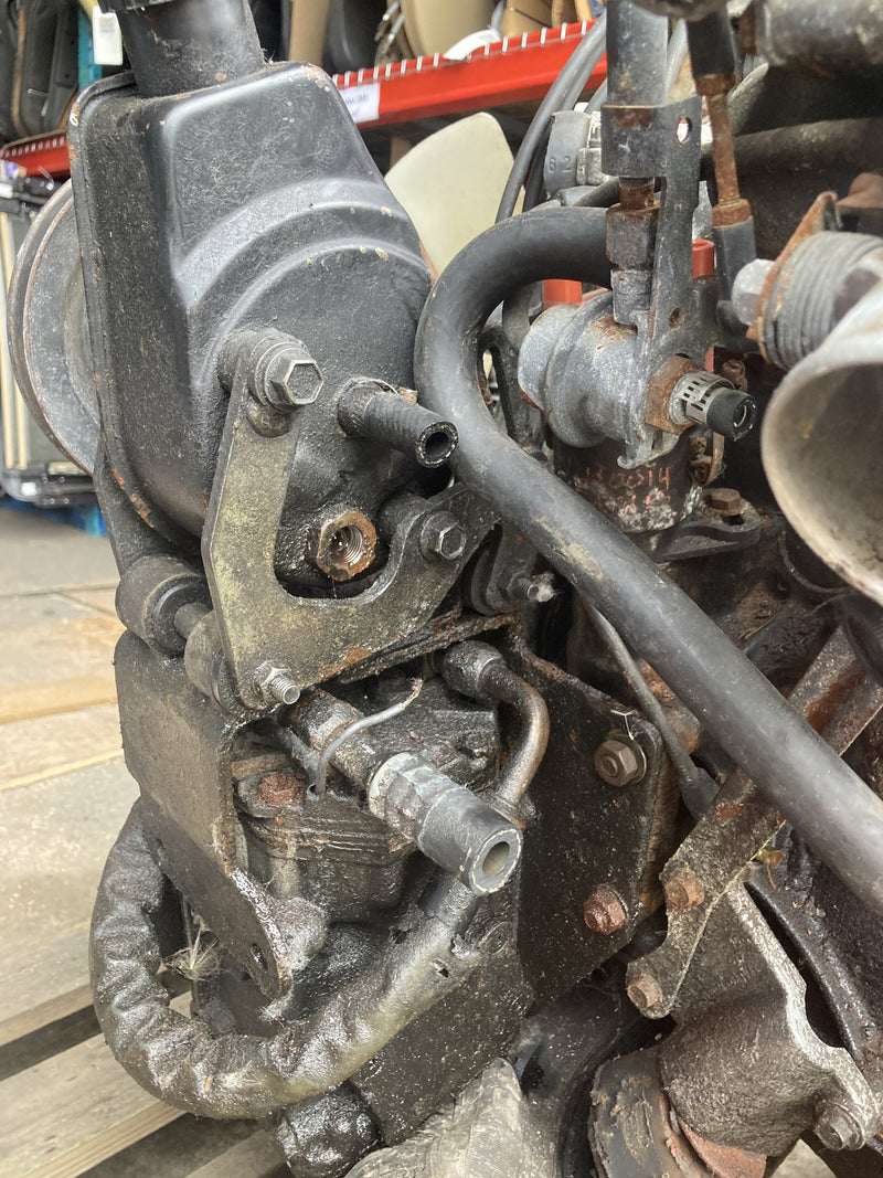 1981-1985 Volvo 240 245 4 Cyl B21F Engine Assembly 1000160 OEM
