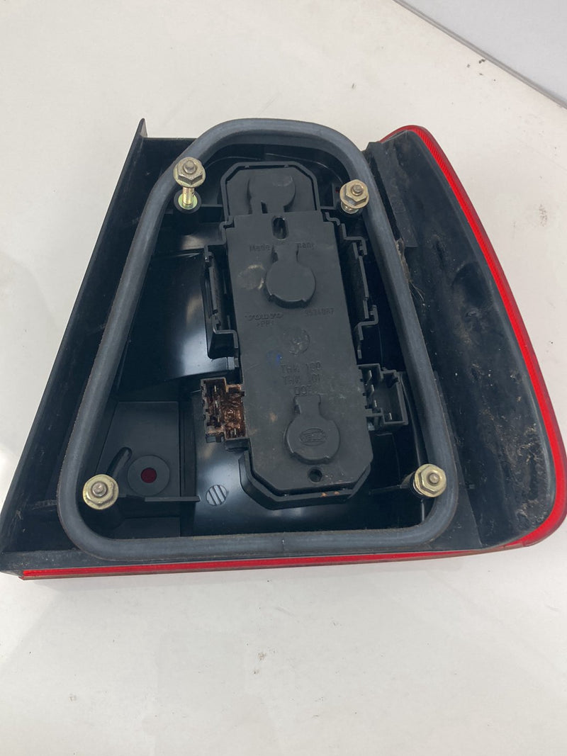 1992 Volvo 940 944 - Tail Light Pair PN: 3538332 3538333 3534260 3534259