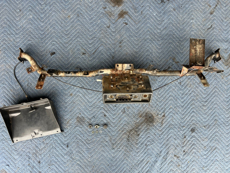1985-1988 Suzuki Samurai SJ413 Dashboard Brace Assembly Hood Release 72310-83022