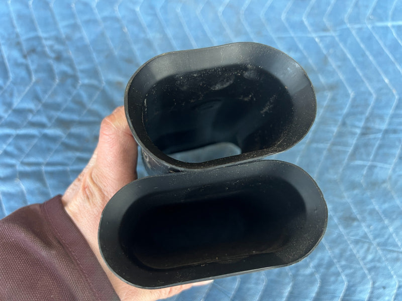 1989-1995 Volvo 740 940 HVAC AC Heat Lower Floor Vent Hose Duct Pair OEM #3729EM