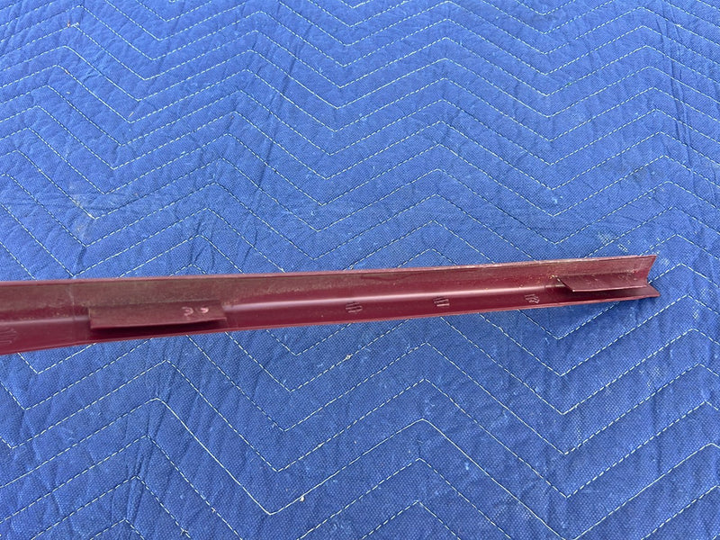 1988-1994 Chevrolet Silverado GMC C/K RH A Pillar Trim Red Burgundy OEM #5147EM