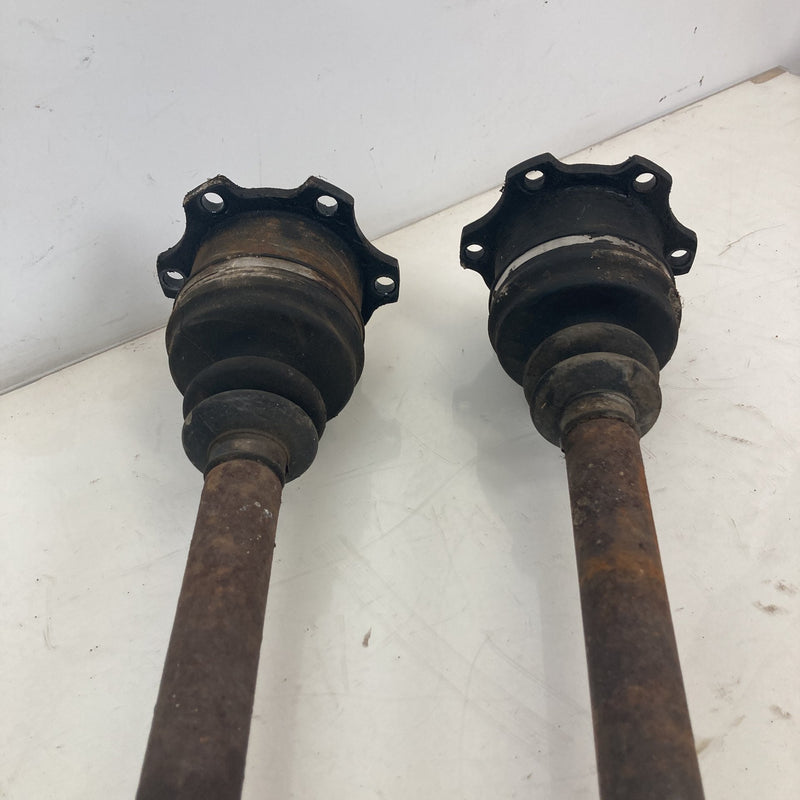 2001-2005 Volkswagen Passat Front CV Axle Bolts Manual AWD OEM #5518M