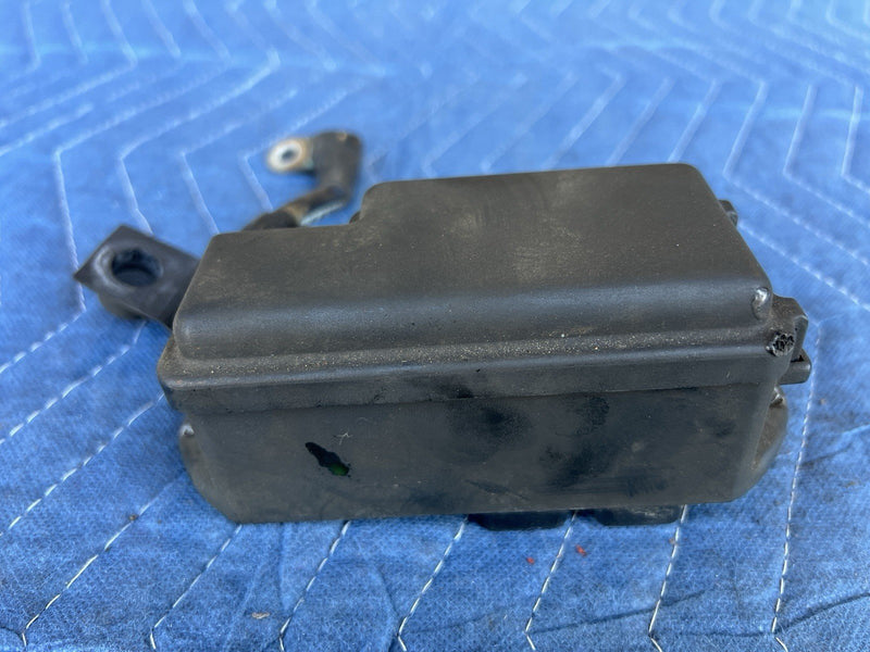 1998-2003 Jaguar XJR XJ8 X308 Engine Bay Junction Fuse Box LNE2800AA OEM #4691E