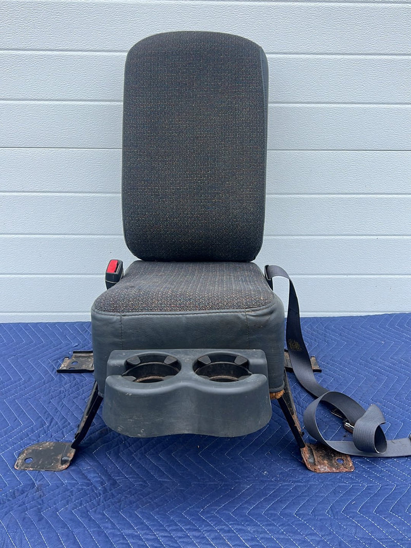 Chevrolet Silverado - Front Seat