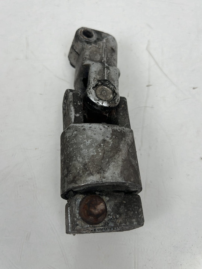 1990-1992 Volvo 740 745 940 Lower Steering Column Intermediate Shaft OEM #5963EM