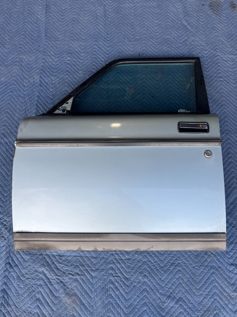 1986-1993 Volvo 240 244 245 Front Driver Left LH Door Blue Complete OEM #4135EM