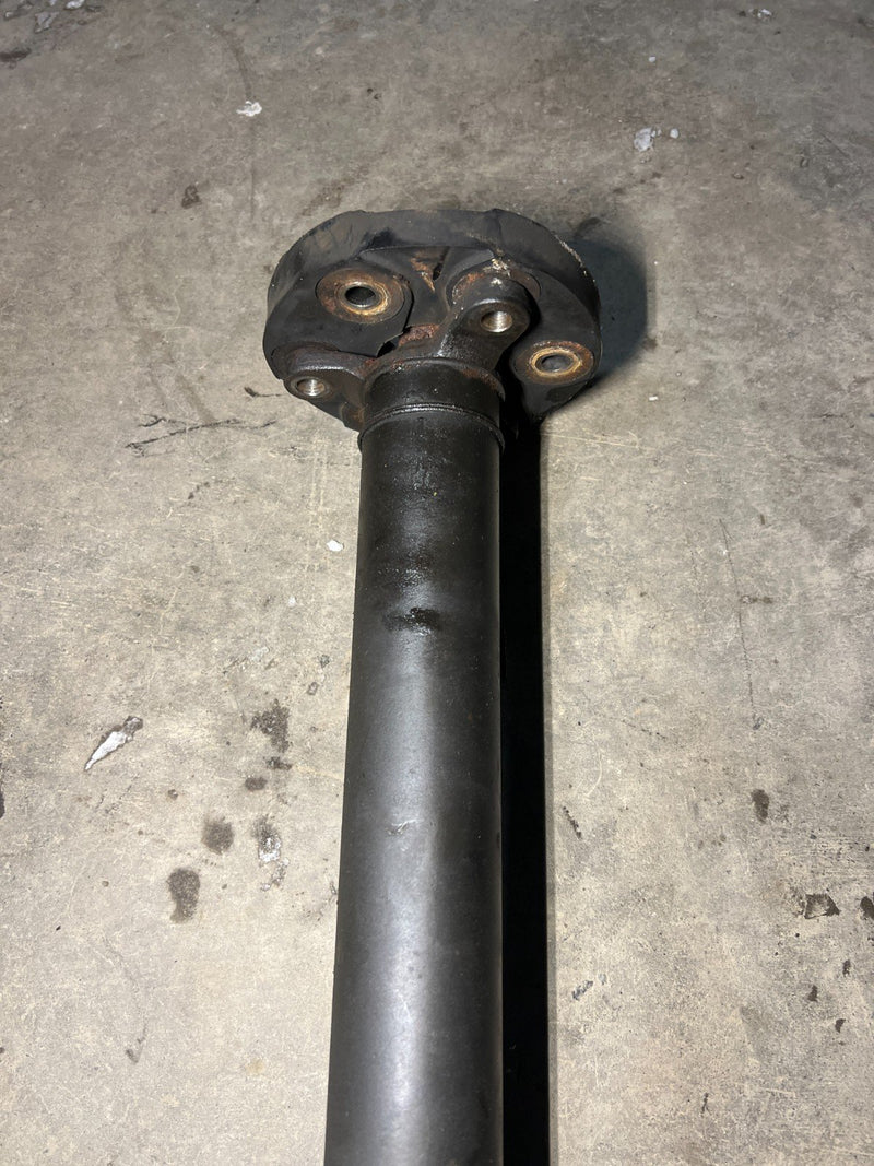 1986-1995 Mercedes 300D W124 Center Driveshaft Assembly Prop OEM #2760EM