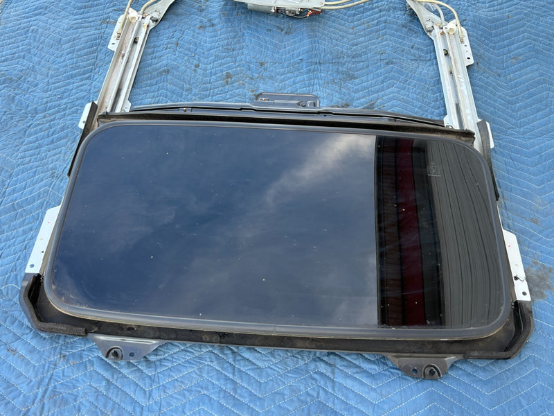 1998-2002 Honda Accord Sunroof Assembly Glass, Frame + Hardware  #1979CN