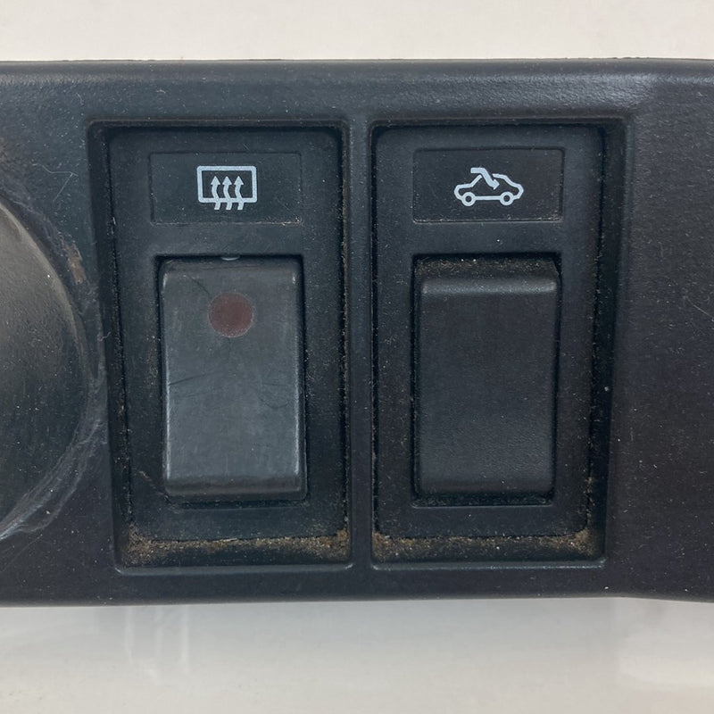 1992 Volvo 940 944 - Defrost Switch PN: 3548792